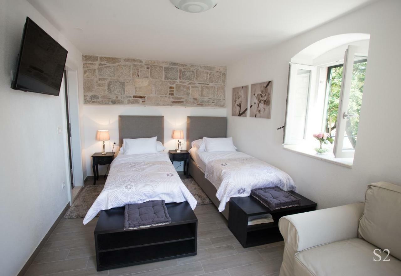 Morus Alba Apartment Split Exterior photo